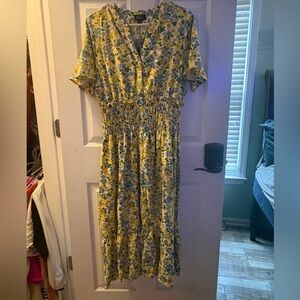 NWT GiGiO Tiered Midi Dress Size Large
